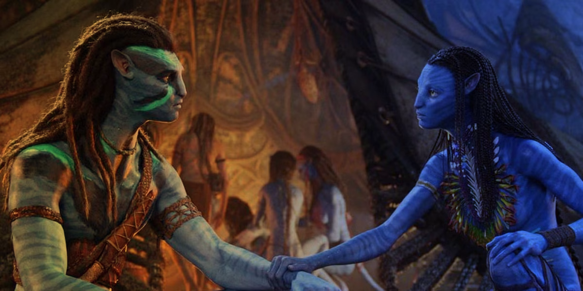 Sam Worthington as Jake Sully & Zoe Saldana as Neytiri in Avatar Way of Water 2022